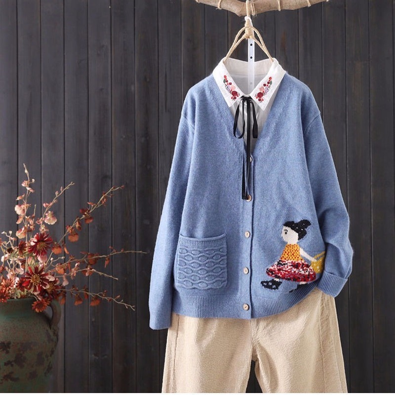 Knitted cardigan women's spring and autumn sweater coat loose women's lazy knit top women's long-sleeved short v-neck outer wear T20082