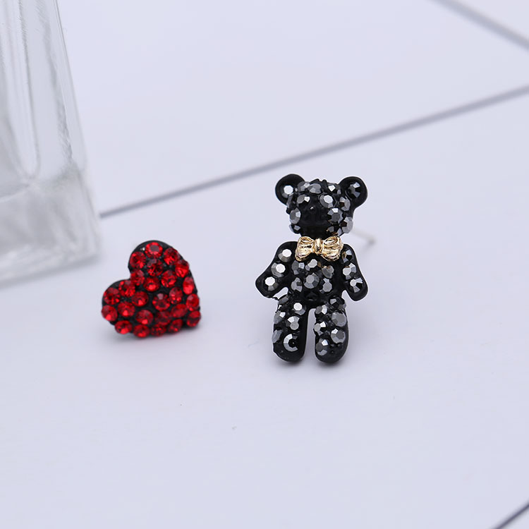 Korean fashion sweet inlaid zircon bear heart stud earrings jewelry temperament women brand luxury s925 silver needle asymmetric earrings, Golden;silver
Korean fashion sweet inlaid zircon bear heart stud earrings jewelry temperament women brand luxury s925 silver needle asymmetric earrings, Golden;silver