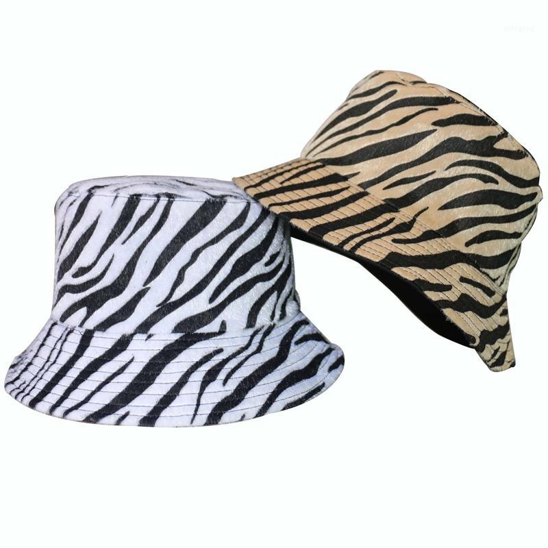 Cloches WZCX Zebra Pattern Flat Top Fisherman'S Hat Fashion Woolen Double-Sided Spring Autumn Basin Cap Women Hat1, 02 
Cloches WZCX Zebra Pattern Flat Top Fisherman'S Hat Fashion Woolen Double-Sided Spring Autumn Basin Cap Women Hat1, 02