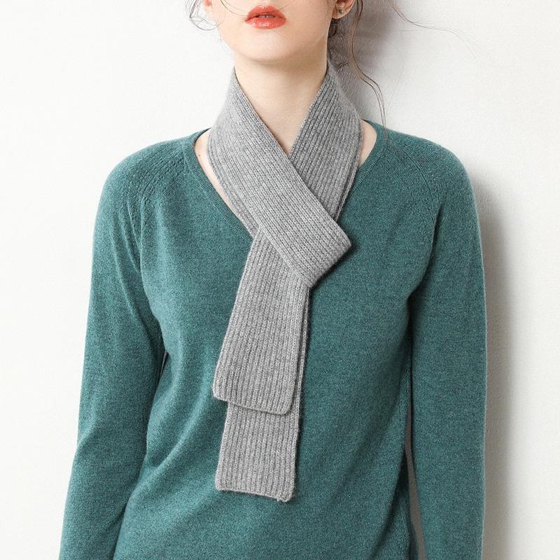 New Arrival 120*10cm Luxury Designer Scarf 100% Cashmere Winter Womens Fall Fashion Thick Warm Scarf Brand High Quanlity
New Arrival 120*10cm Luxury Designer Scarf 100% Cashmere Winter Womens Fall Fashion Thick Warm Scarf Brand High Quanlity