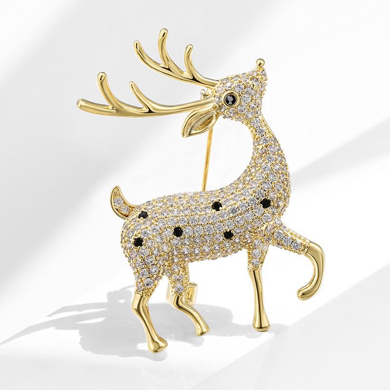 Pins, Brooches Christmas Elk Animal Zircon Golden Deer Badges Pin Metal For Clothes Coat Backpacks Jewelry Big Women's Brooch Pins
Pins, Brooches Christmas Elk Animal Zircon Golden Deer Badges Pin Metal For Clothes Coat Backpacks Jewelry Big Women's Brooch Pins
