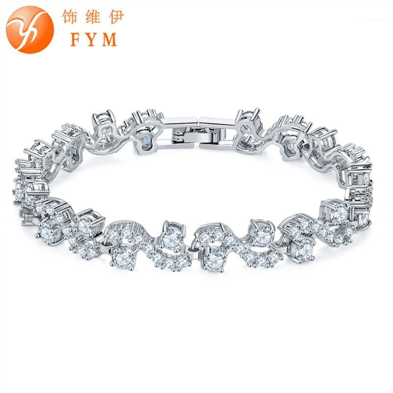 FYM Brand Fashion Jewelry Silver color Bracelets & Bangles For women Luxury Clear Cubic Zircon Bracelet Jewelry Accessories1
FYM Brand Fashion Jewelry Silver color Bracelets & Bangles For women Luxury Clear Cubic Zircon Bracelet Jewelry Accessories1