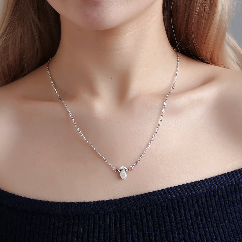 Luokey Fashion Korean Clavicle Chain Necklace Delicate Fruit Pineapple Pendant Necklace With Rhinestone Jewelry Gift For Mothers
Luokey Fashion Korean Clavicle Chain Necklace Delicate Fruit Pineapple Pendant Necklace With Rhinestone Jewelry Gift For Mothers