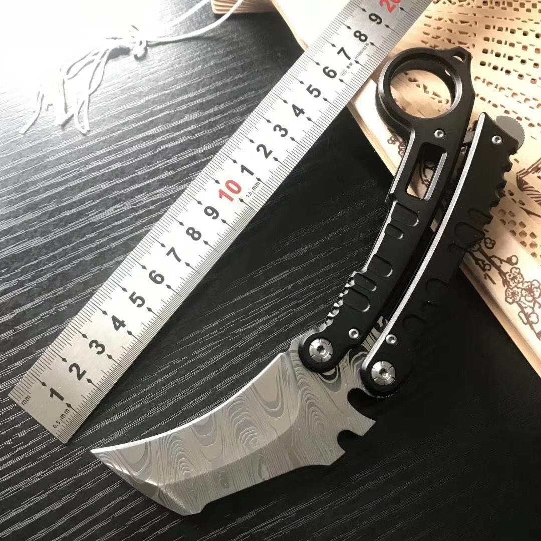 Butterfly claw Knives karambit Blade material 5cr13mov steel handle OUTDOORS Practice Combat Trainer Survival Knives Tools
Butterfly claw Knives karambit Blade material 5cr13mov steel handle OUTDOORS Practice Combat Trainer Survival Knives Tools