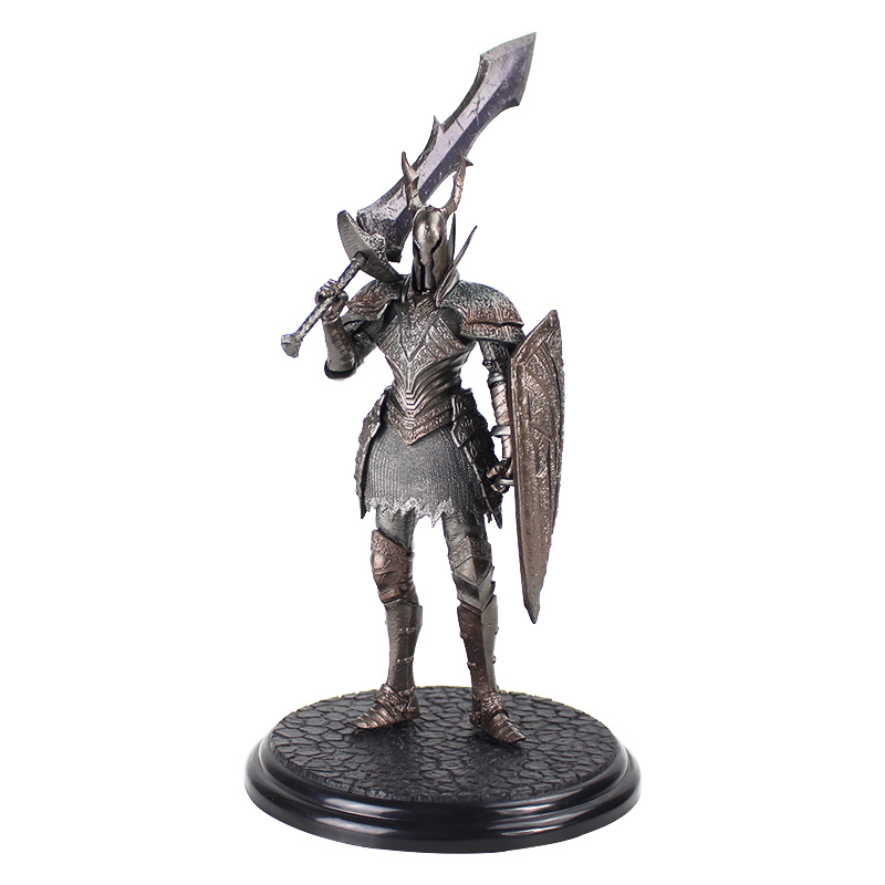 

21cm Game Dark Souls 2 Warrior Black Knight Big Sword Shield Top Games PVC Ation Figure Model Collectible Toys T200106, Khaki