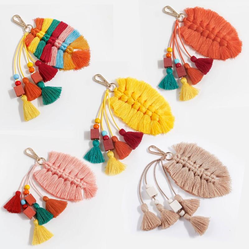 Pure Handmade Creative Cotton Tassel Pendant Leaves Wooden Beads Bag Ornaments Nordic National and European Keychain Pendant
Pure Handmade Creative Cotton Tassel Pendant Leaves Wooden Beads Bag Ornaments Nordic National and European Keychain Pendant