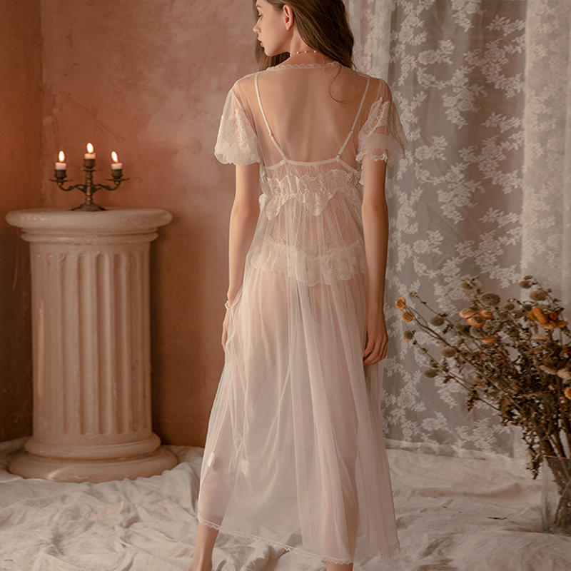Victorian Dress Long Robes for Women Sleepwear Sexy Lingerie Lace Bridesmaid Robes Sets Gifts Dressing Nightgown Home Suit Dress 220216