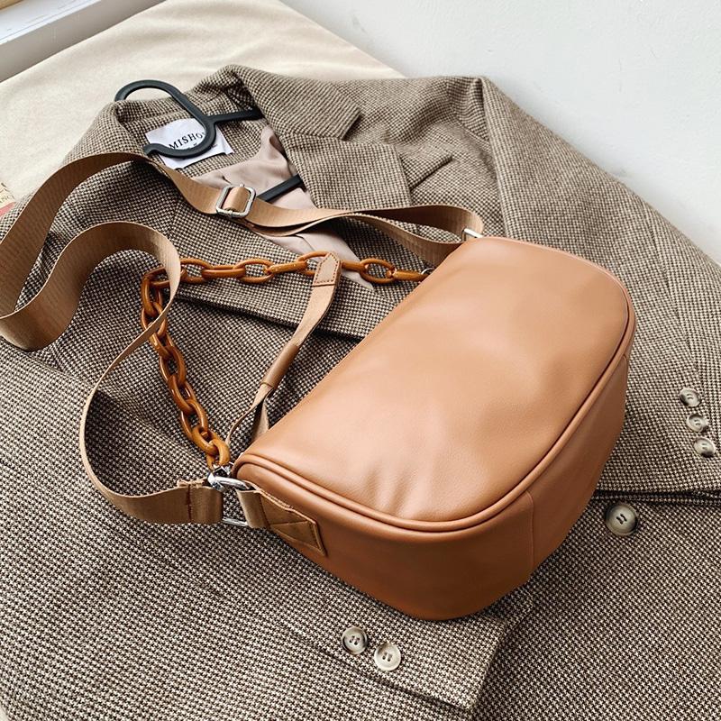 Simple Chain Small Bag 2020 Fashion New High Quality PU Leather Women's Designer Handbag High Capacity Shoulder Crossbody, Black
Simple Chain Small Bag 2020 Fashion New High Quality PU Leather Women's Designer Handbag High Capacity Shoulder Crossbody, Black