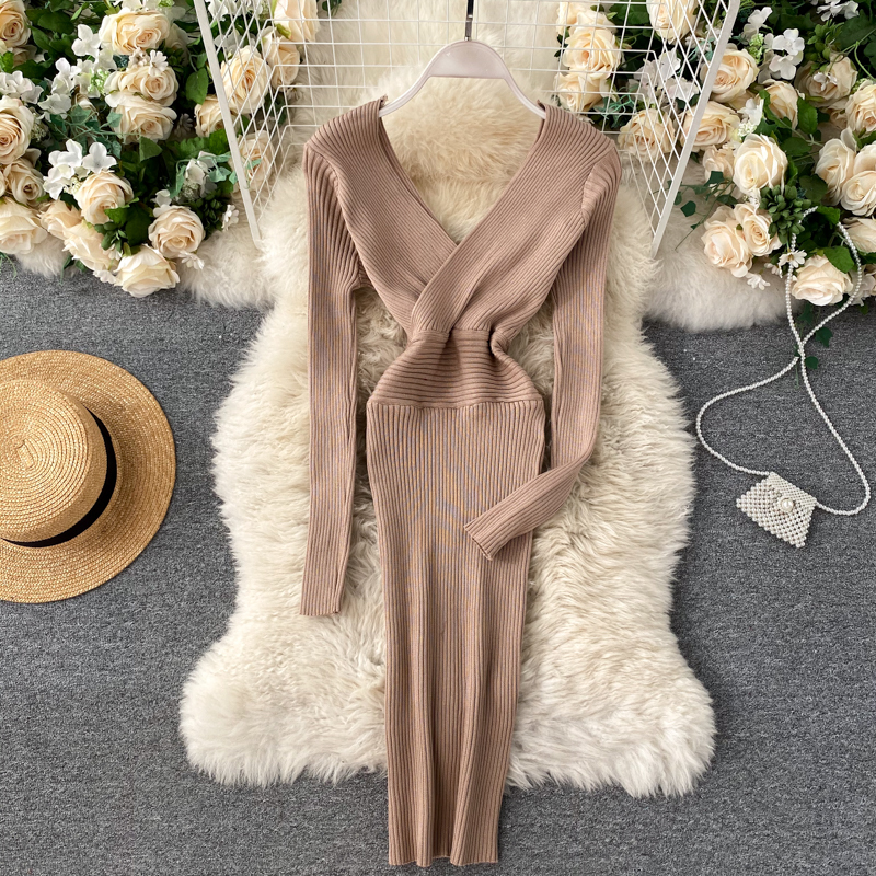 2021 New female sexy mesh gown long elastic waistband sheath in solid autumn knit pencil dress 4PTT, Black
2021 New female sexy mesh gown long elastic waistband sheath in solid autumn knit pencil dress 4PTT, Black
