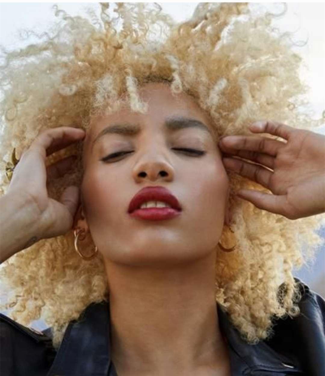 Virgin blonde drawstring ponytail clip in brazilian remy hair deep kinky curly 613 yellow blonde human ponytail extension 120g 140g