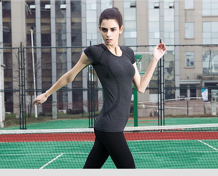 New Women' Summer Fitness Sports T-shirt Quick-Drying Gym Exercise Clothes Compression T-shirt Lady Short Sleeve Running Tops1, Black
New Women' Summer Fitness Sports T-shirt Quick-Drying Gym Exercise Clothes Compression T-shirt Lady Short Sleeve Running Tops1, Black