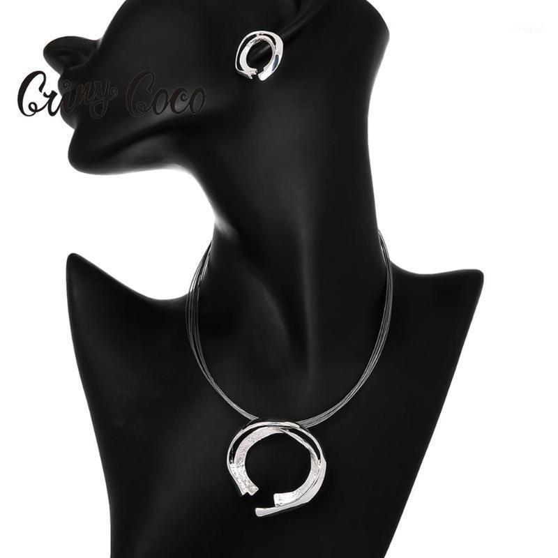 Chokers Cring Coco Simple Style C Letter Pendant Choker For Women Fashion Silvre Color Necklace Statement Woman Jewelry Collares1
Chokers Cring Coco Simple Style C Letter Pendant Choker For Women Fashion Silvre Color Necklace Statement Woman Jewelry Collares1