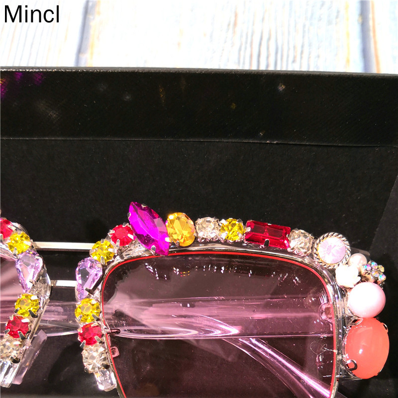 Diamond Sunglasses Women Brand Design Square Rhinestone Fashion candy color Sun Glasses Flower With Pearl Vintage FML
Diamond Sunglasses Women Brand Design Square Rhinestone Fashion candy color Sun Glasses Flower With Pearl Vintage FML