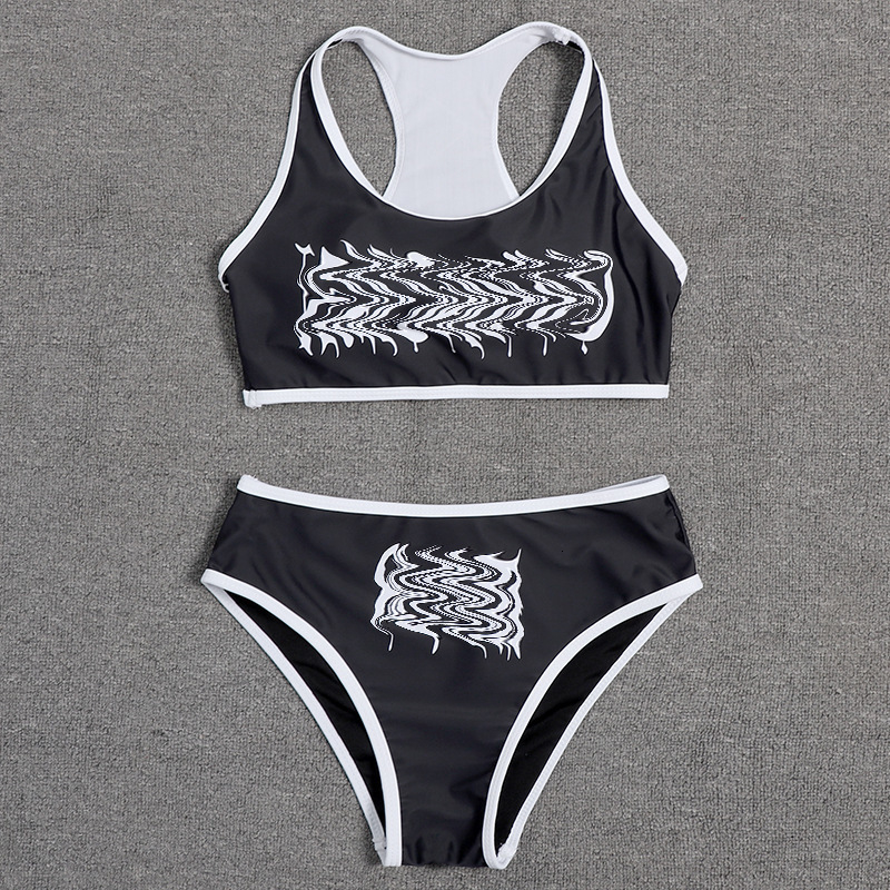 Fashion brand back sports women' conservative d family triangle split letter printed swimsuit
Fashion brand back sports women' conservative d family triangle split letter printed swimsuit