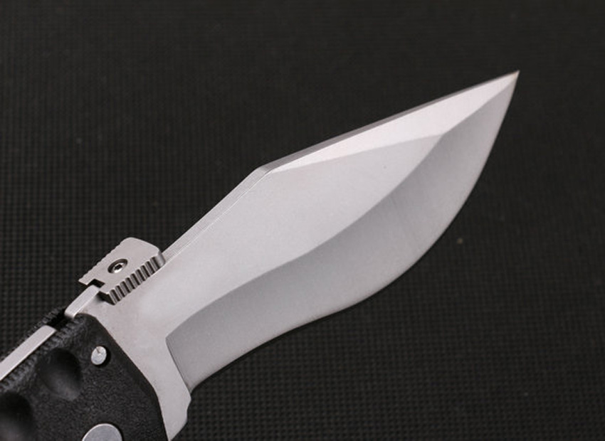 High Quality Survival Tactical Folding knife 440C 58HRC Titanium finish Blade knifes knives with Retail box
