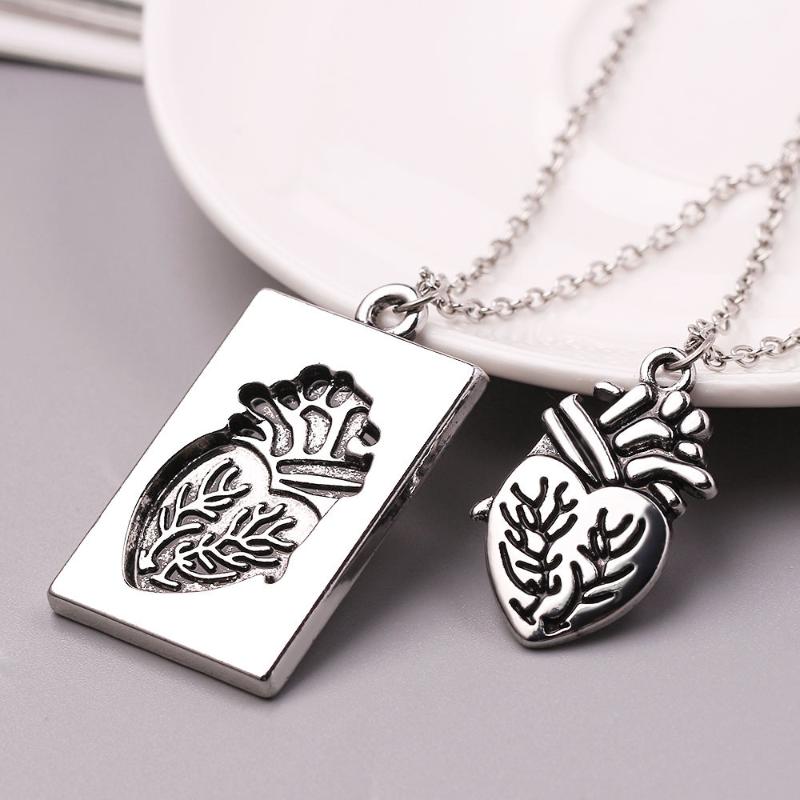 Creative Puzzle Couple Anatomical Heart Necklace Women Romantic Valentine Day Gift Chain Pendant Fashion Confession Gift Jewelry
Creative Puzzle Couple Anatomical Heart Necklace Women Romantic Valentine Day Gift Chain Pendant Fashion Confession Gift Jewelry