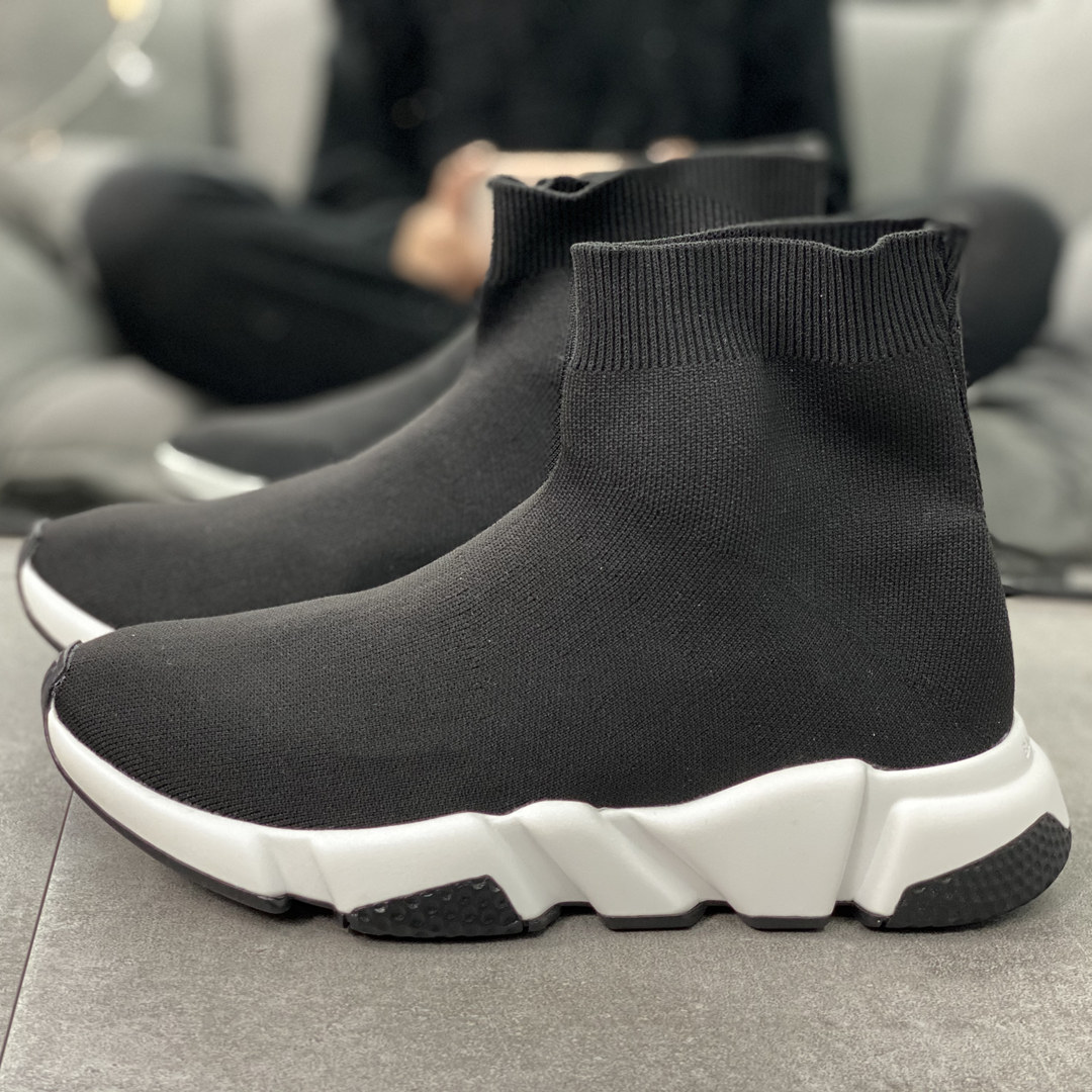 2021 Luxurys designers shoes men women speed trainer sock boots socks mens boot fashion casual balck shoes shoe red sneakers with box
2021 Luxurys designers shoes men women speed trainer sock boots socks mens boot fashion casual balck shoes shoe red sneakers with box