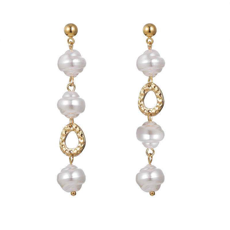 New Cute Natural Pearl Beads Gold Drop Earrings for Girl Ear Woman Long Dangle Earrings Party Jewelry
New Cute Natural Pearl Beads Gold Drop Earrings for Girl Ear Woman Long Dangle Earrings Party Jewelry