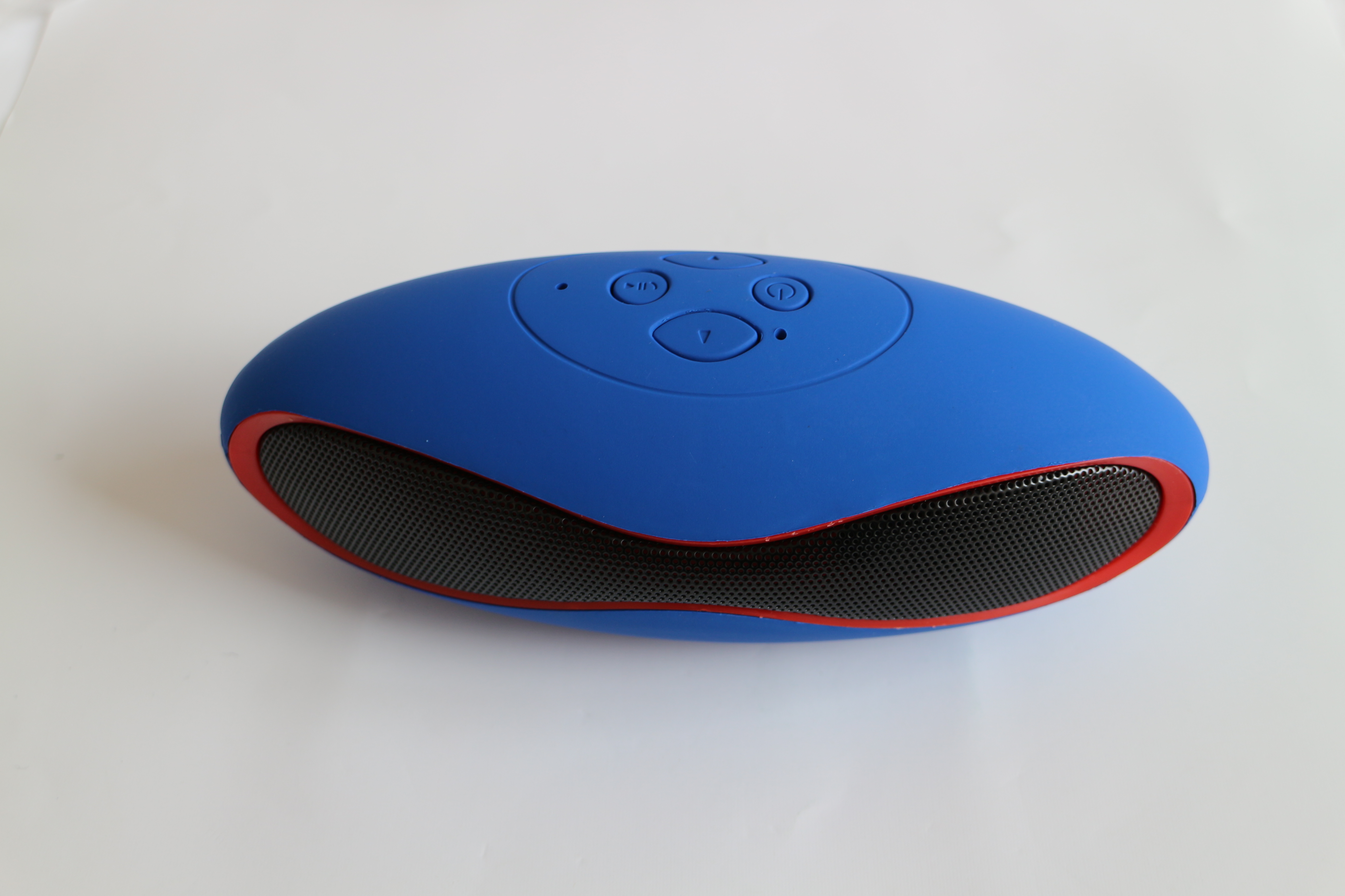 X6 Mini Hi-Fi Portable Outdoor Football Shape Wireless Bluetooth Speaker 3D Stereo Surround Subwoofer MP3 Support TF Card U Disk
X6 Mini Hi-Fi Portable Outdoor Football Shape Wireless Bluetooth Speaker 3D Stereo Surround Subwoofer MP3 Support TF Card U Disk