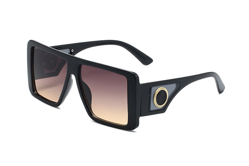 European and American men women design luxury 1048 sunglasses for stylish classic UV400 high quality summer outdoor driving beach leisure with box, White;black
European and American men women design luxury 1048 sunglasses for stylish classic UV400 high quality summer outdoor driving beach leisure with box, White;black