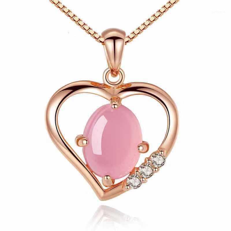 Classic Elegant Rose Gold Heart-shaped Pendant Necklace Charming Pink Crystal Clavicle Chain Fashion Women Wedding Party Jewelry1
Classic Elegant Rose Gold Heart-shaped Pendant Necklace Charming Pink Crystal Clavicle Chain Fashion Women Wedding Party Jewelry1