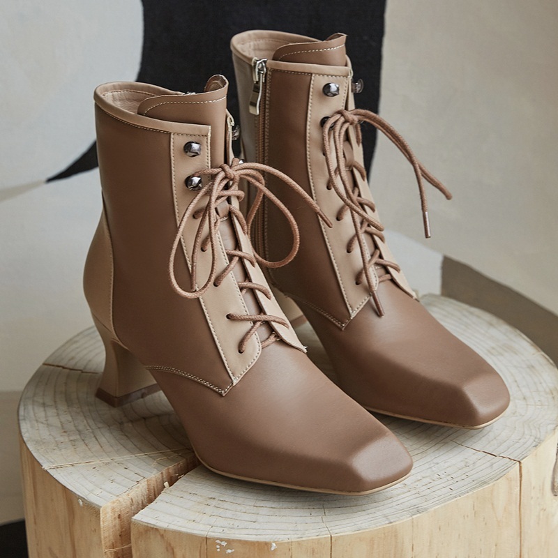 2021 New Leather Genuine Women's Ankle Boots High Heels Woman Party Ladies Shoes I13i, Black
2021 New Leather Genuine Women's Ankle Boots High Heels Woman Party Ladies Shoes I13i, Black