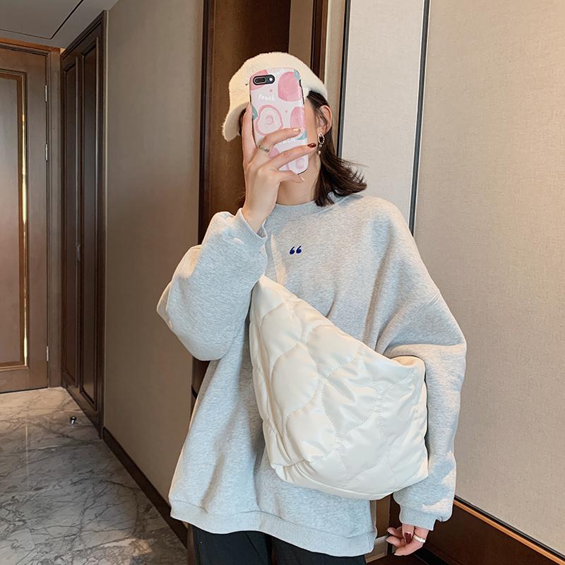Fashion Women Shoulder Bag Large Capacity Space Cotton Handbag Quality Soft Leather Crossbody Bag Designer Female Messenger Tote, Black
Fashion Women Shoulder Bag Large Capacity Space Cotton Handbag Quality Soft Leather Crossbody Bag Designer Female Messenger Tote, Black