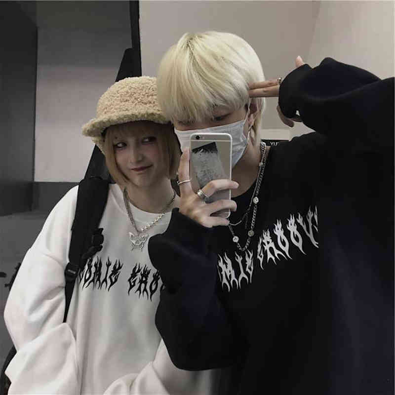 Harajuku Oversized Hoodie Men Casual Skull Wing Print Sweatshirt Couple Goth Streetwear Spring Long Sleeve Hooded Pullovers Tops 220114