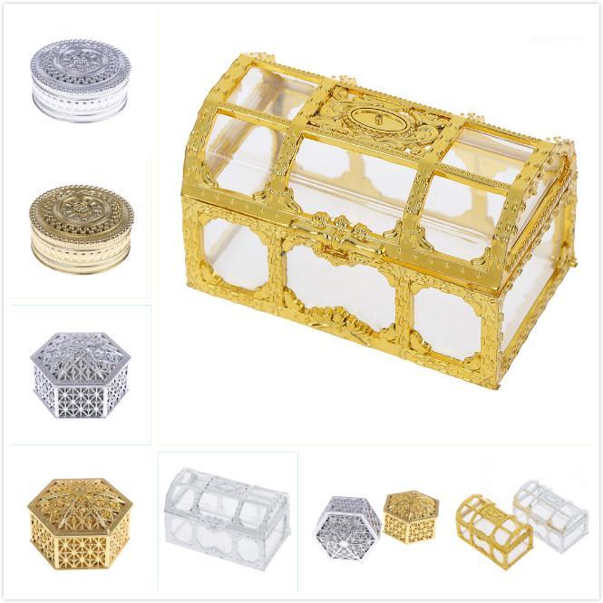 1PCS Wedding Favor Hollow Gold Foil Cake Candy Box Marriage Baby Shower Gift Box Packaging Party Event Supplies1
1PCS Wedding Favor Hollow Gold Foil Cake Candy Box Marriage Baby Shower Gift Box Packaging Party Event Supplies1