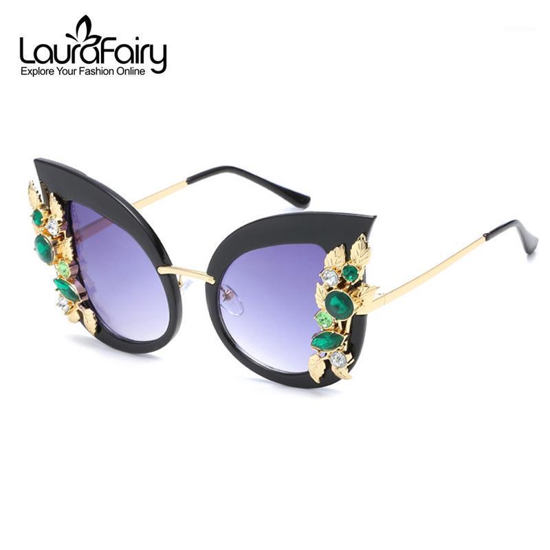Laura Fairy Oversize Cateye Sunglasses Women Transparent Frame Gradient Lens Rhinestone Floral Decoration Sun Glasses for Woman1
Laura Fairy Oversize Cateye Sunglasses Women Transparent Frame Gradient Lens Rhinestone Floral Decoration Sun Glasses for Woman1