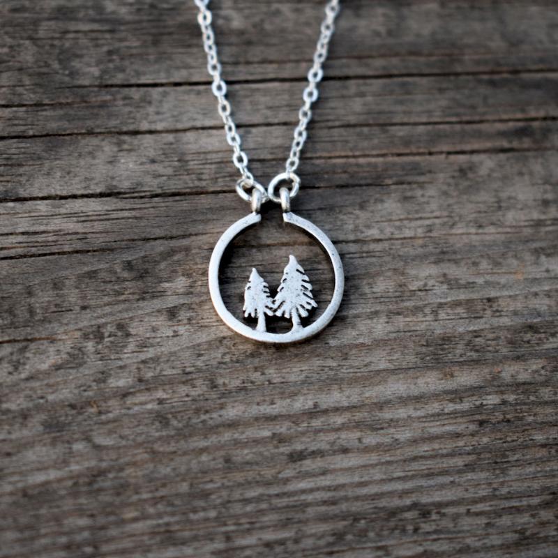 Chains Pine Tree Necklace Mountain Charm Nature Minimalist Jewelry Camping Gift Hiking
Chains Pine Tree Necklace Mountain Charm Nature Minimalist Jewelry Camping Gift Hiking