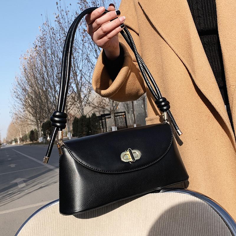 Solid color retro Fashion Casual bag 2021 New High quality PU Leather Women's Designer Handbag Simple Shoulder Messenger Bags, Black
Solid color retro Fashion Casual bag 2021 New High quality PU Leather Women's Designer Handbag Simple Shoulder Messenger Bags, Black