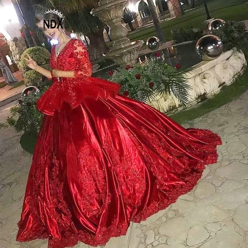 2022 Vintage Red Long Sleeves Quinceanera Prom Dresses Hollow Back Lace Applique V neck Beaded Charro Mexican Ball Gown Dress, Sage
2022 Vintage Red Long Sleeves Quinceanera Prom Dresses Hollow Back Lace Applique V neck Beaded Charro Mexican Ball Gown Dress, Sage