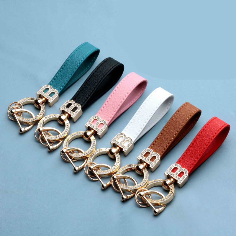 Classic Design Colorful Leather Keychain Car Key Gold Initial B Buckle Handbag Decorate Pendant Diamond Keyrings for Gift
