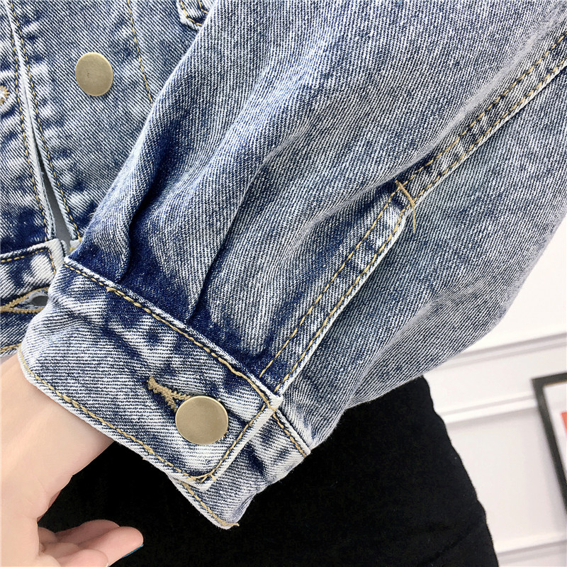 Retro Women's Denim Jacket With Rivet 2019 Spring Streetwear Long Sleeve Pockets Ladies Jean Jackets Loose Short Outwear Femme T200319