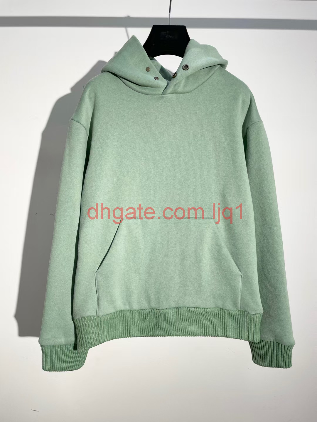 2021 spring new fashion mens letter decoration black hoodies ~ US SIZE hoodie ~ HIGH QUALITY mens designer hoodies
2021 spring new fashion mens letter decoration black hoodies ~ US SIZE hoodie ~ HIGH QUALITY mens designer hoodies
