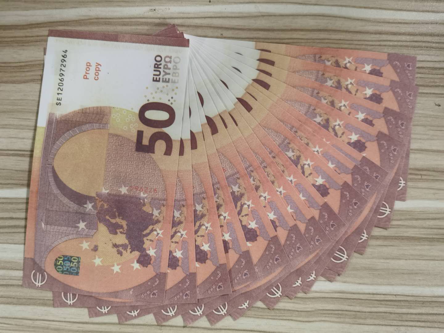 Euro dollar bill children's toy ticket movie counterfeit money Prank prop Euro dollar bill children's toy ticket movie money 10/50 
Euro dollar bill children's toy ticket movie counterfeit money Prank prop Euro dollar bill children's toy ticket movie money 10/50
