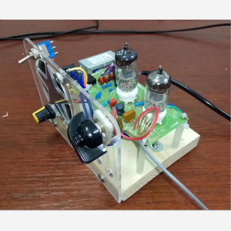 Gallbladder radio frequency modulation kits, FM two lamp, super regeneration electron tube, 6J1+6J1 drive horn1
Gallbladder radio frequency modulation kits, FM two lamp, super regeneration electron tube, 6J1+6J1 drive horn1