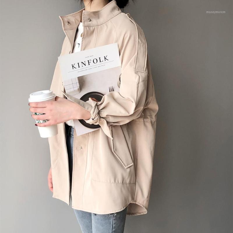 Fashion Trench Coat Female Autumn Windbreaker Drawstring Casual Loose Safari Clothes Stand Collar 2021 Spring Women Short Trench1, Beige
Fashion Trench Coat Female Autumn Windbreaker Drawstring Casual Loose Safari Clothes Stand Collar 2021 Spring Women Short Trench1, Beige