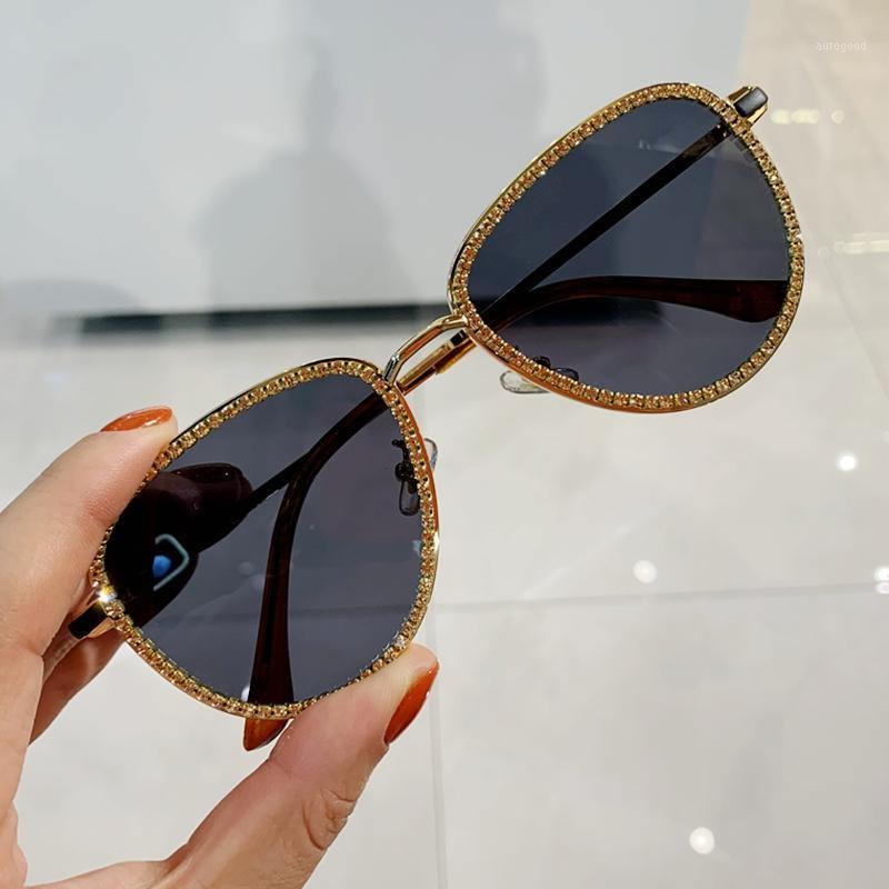 Sunglasses Blu-ray Eyeglasses Vintage Polit Sungalsses Women Rhinestone Cat Eye Glasses Men Fashion Small Shades For Women1
Sunglasses Blu-ray Eyeglasses Vintage Polit Sungalsses Women Rhinestone Cat Eye Glasses Men Fashion Small Shades For Women1