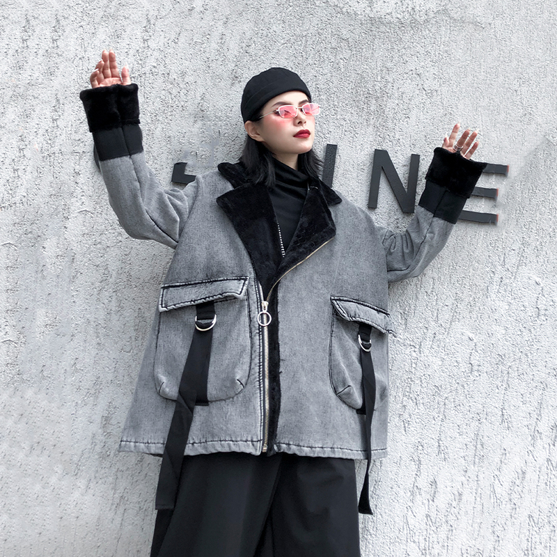 EAM Loose Fit Gray Denim With Velet Big Size Jacket Lapel Long Sleeve Women Coat Fashion Autumn Winter 1DC386 201029