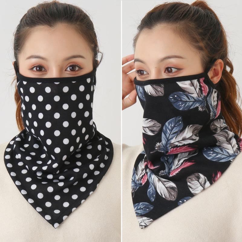2020 Winter Face Scarf Women Print Mask Female Bandana Fashion Designer Warm Ring Foulard Soft Neck Scarves Wraps
2020 Winter Face Scarf Women Print Mask Female Bandana Fashion Designer Warm Ring Foulard Soft Neck Scarves Wraps