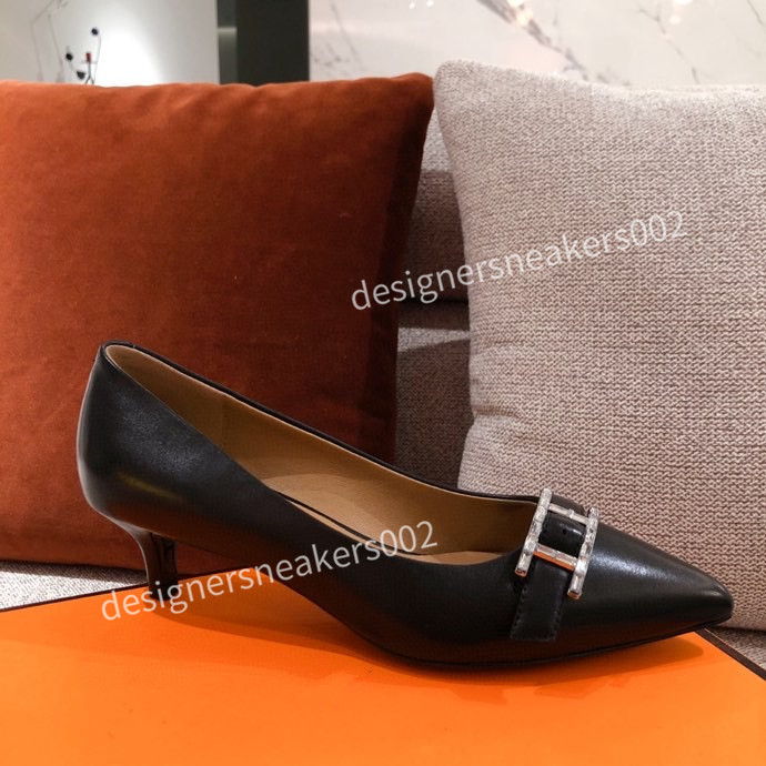 2021the new Woman Cheap Best Quality Speed Trainer Black Walking Sneakers Men Women Black Red Casual Shoes Fashion Paris Sneakers qqxc201015, 02
2021the new Woman Cheap Best Quality Speed Trainer Black Walking Sneakers Men Women Black Red Casual Shoes Fashion Paris Sneakers qqxc201015, 02