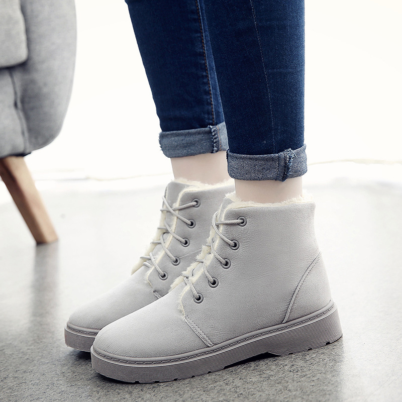 Autumn and Winter 2020 New Korean Snow Boots Women's Casual Short Boots Lace Up Short Tube Warm Shoes Cotton, Black
Autumn and Winter 2020 New Korean Snow Boots Women's Casual Short Boots Lace Up Short Tube Warm Shoes Cotton, Black