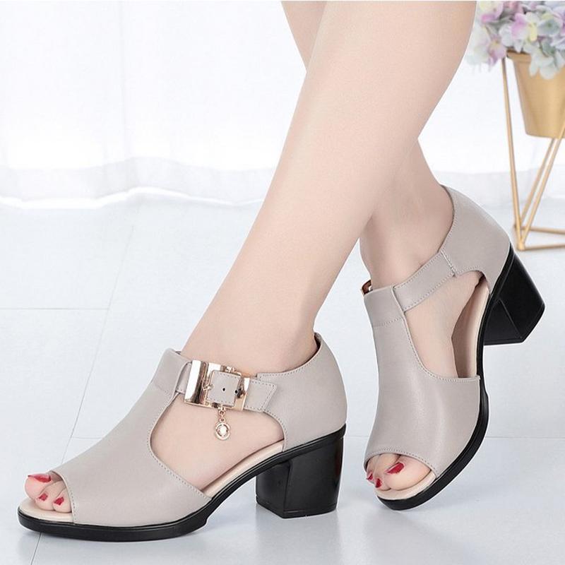 Women's Peep Toe Sandals Shoe 2021 New Fashion Casual Mom Shoes Chunky Heels PU Leather Ladies Summer Buckle Female Footwear, Black
Women's Peep Toe Sandals Shoe 2021 New Fashion Casual Mom Shoes Chunky Heels PU Leather Ladies Summer Buckle Female Footwear, Black