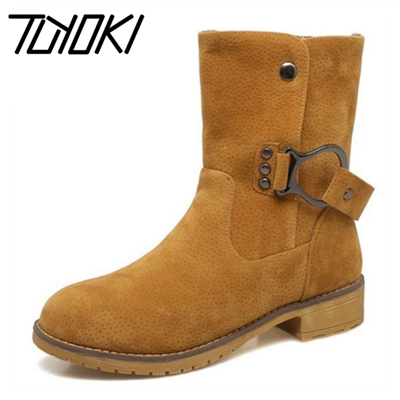 Tuyoki Size 34-43 Women High Heel Boots Rivet Metal Buckle Half Short Boots Thick Fur Shoes Cold Winter Botas Women Footwears, Red wine velvet
Tuyoki Size 34-43 Women High Heel Boots Rivet Metal Buckle Half Short Boots Thick Fur Shoes Cold Winter Botas Women Footwears, Red wine velvet