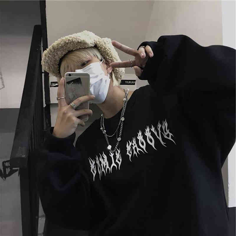 Harajuku Oversized Hoodie Men Casual Skull Wing Print Sweatshirt Couple Goth Streetwear Spring Long Sleeve Hooded Pullovers Tops 220114