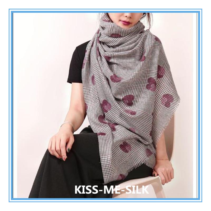 KMS Wool scarf plaid print shawl dual-use new autumn and winter for Girl Lady Women 90*200CM/110G
KMS Wool scarf plaid print shawl dual-use new autumn and winter for Girl Lady Women 90*200CM/110G