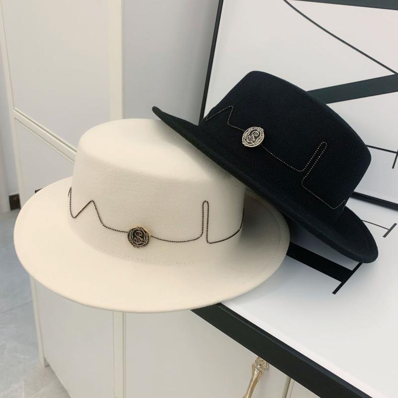 Wide Brim Hats 202108-yu686195478 French Geometric Modeling Chain High Grade Wool Fedoras Hat Cap Men Women Leisure, Black
Wide Brim Hats 202108-yu686195478 French Geometric Modeling Chain High Grade Wool Fedoras Hat Cap Men Women Leisure, Black