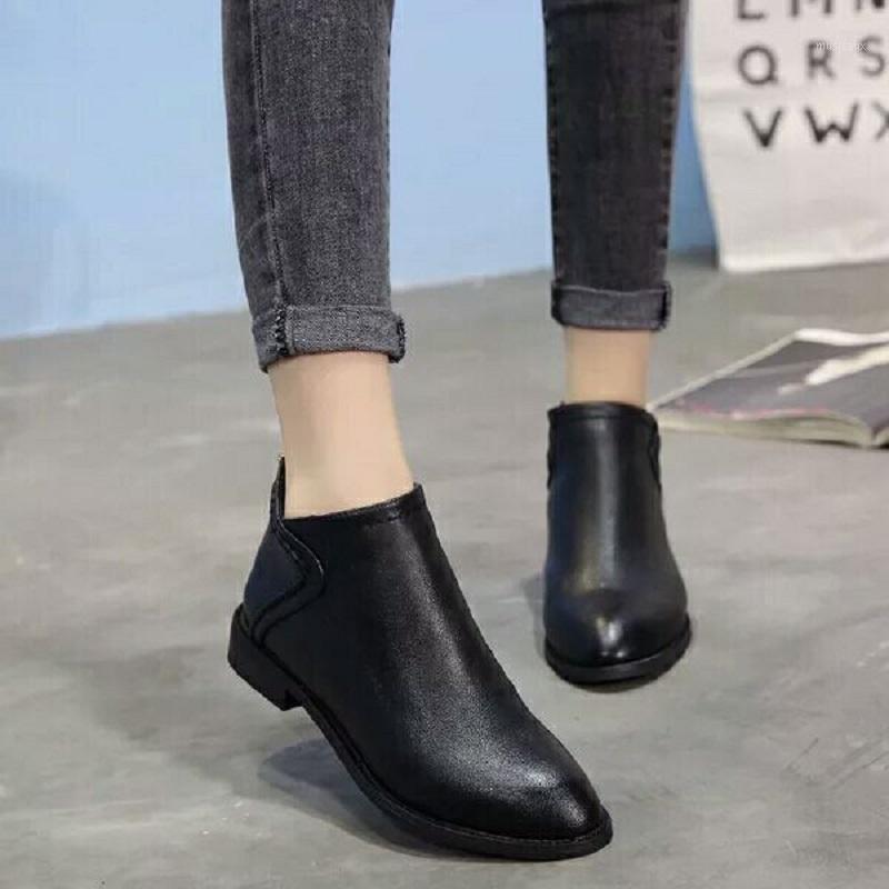 Women New Autumn Winter Ankle Zipper Riding Equestrian Round Toe Low Hoof Heels Non-slip Rubber Fashion Short Boots 202010101, Autumn black
Women New Autumn Winter Ankle Zipper Riding Equestrian Round Toe Low Hoof Heels Non-slip Rubber Fashion Short Boots 202010101, Autumn black